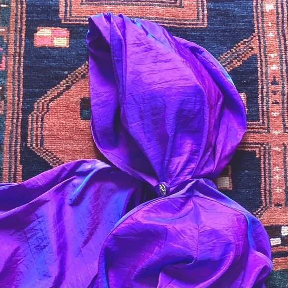 Iridescent long vintage cloak - Eras - Taylor Swift - Costume - Picture 6 of 16